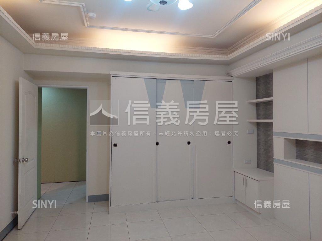 青海創世紀四房平車房屋室內格局與周邊環境