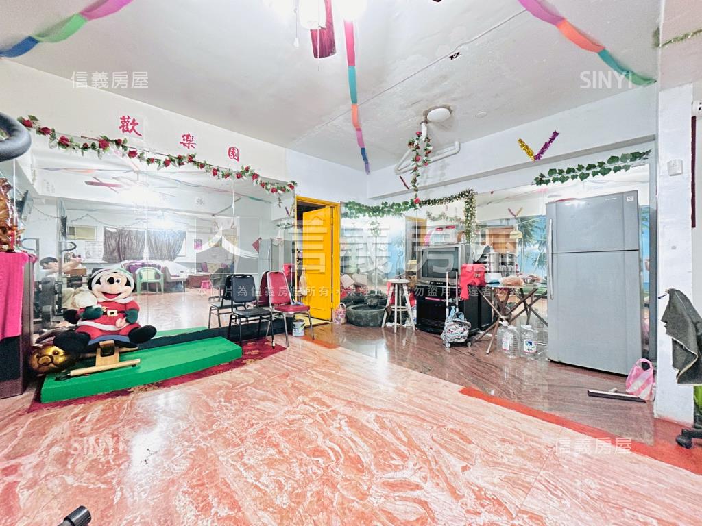 中正三街電梯大空間房屋室內格局與周邊環境