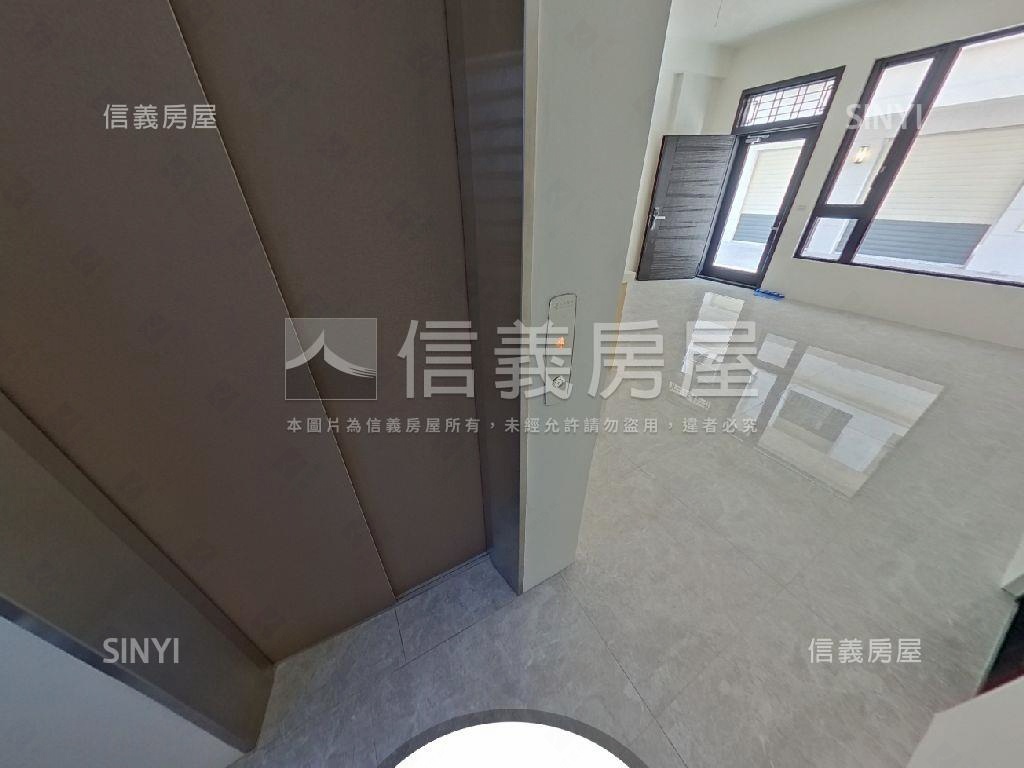伸港公所旁全新朝東北別墅房屋室內格局與周邊環境