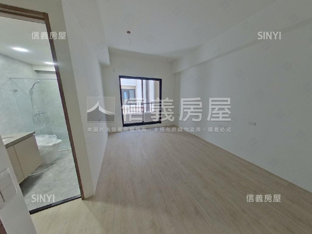伸港公所旁全新朝東北別墅房屋室內格局與周邊環境
