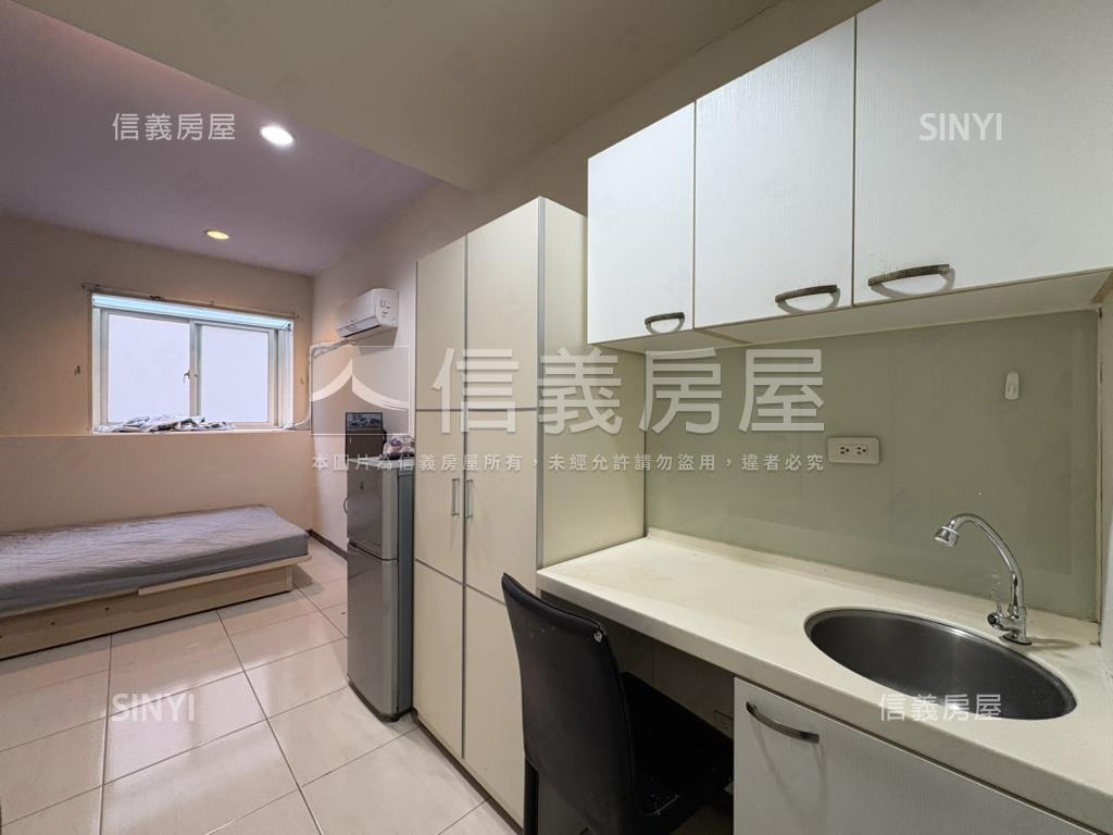 近水安宮大地坪大面寬角店房屋室內格局與周邊環境