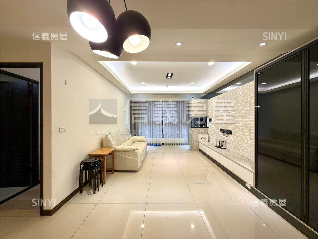 臻觀高樓視野美屋三房房屋室內格局與周邊環境