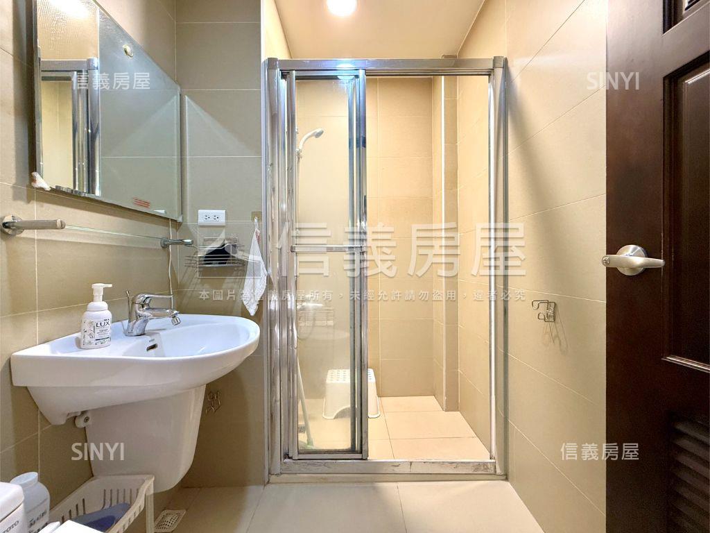 臻觀高樓視野美屋三房房屋室內格局與周邊環境