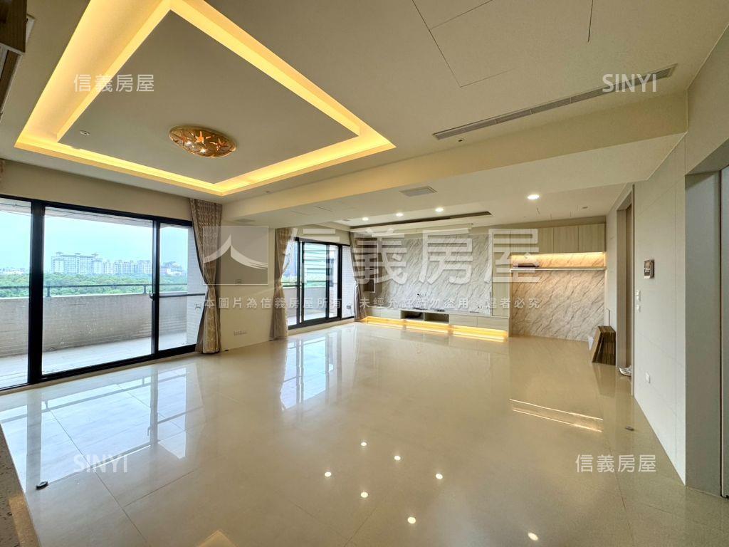 典藏綠景月光琉璃大器宅房屋室內格局與周邊環境