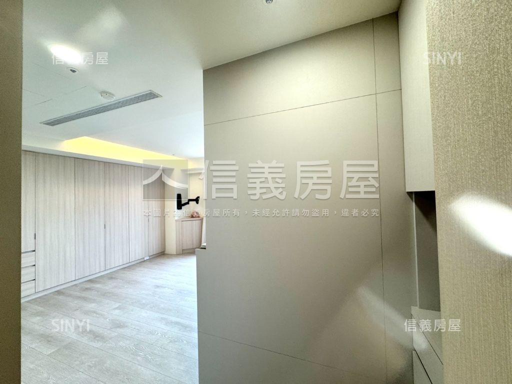 典藏綠景月光琉璃大器宅房屋室內格局與周邊環境