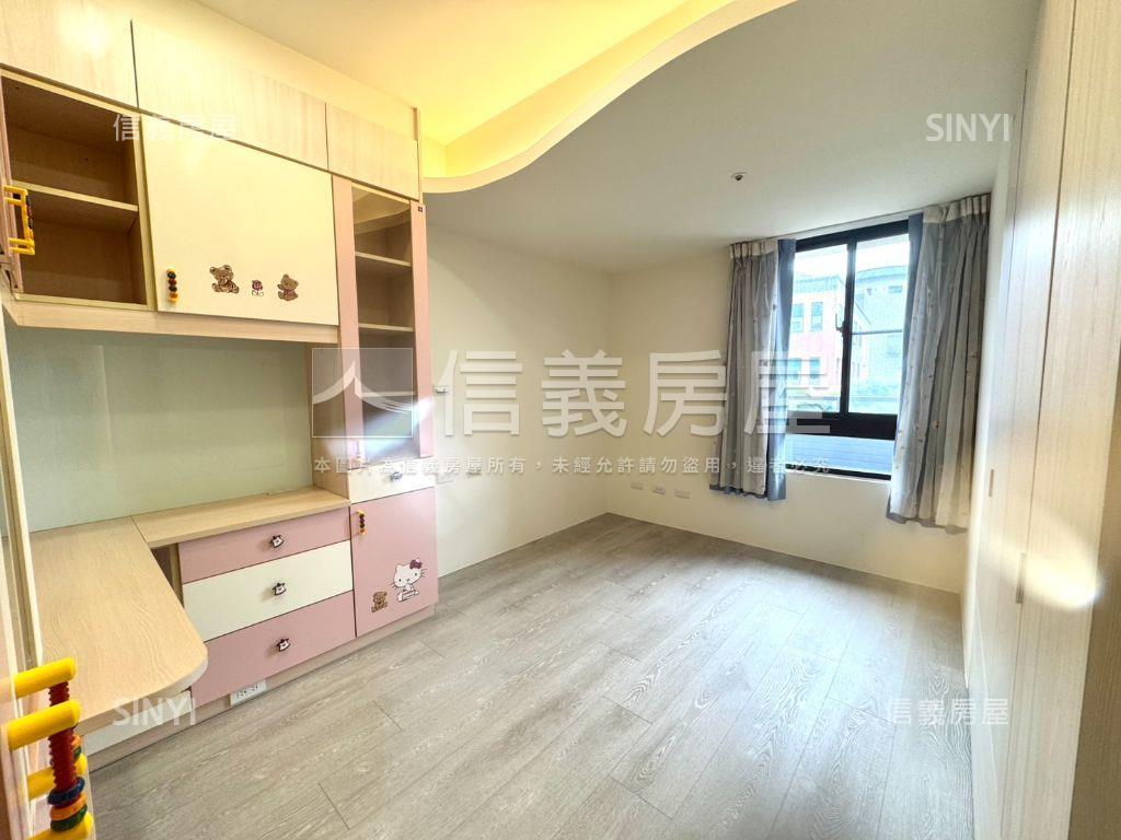 典藏綠景月光琉璃大器宅房屋室內格局與周邊環境
