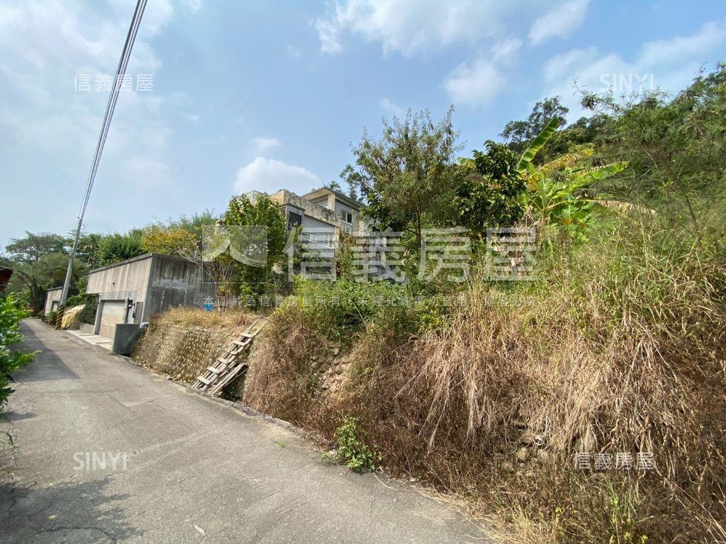 霧峰復興路二段６１巷地Ａ房屋室內格局與周邊環境