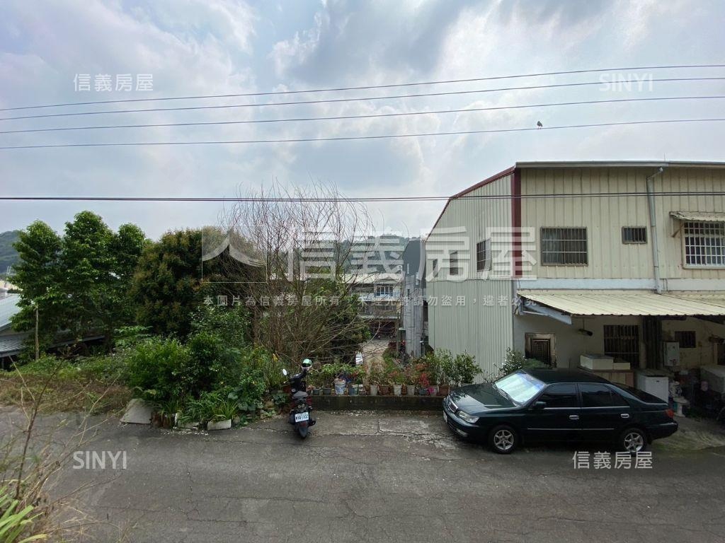 霧峰復興路二段６１巷地Ａ房屋室內格局與周邊環境