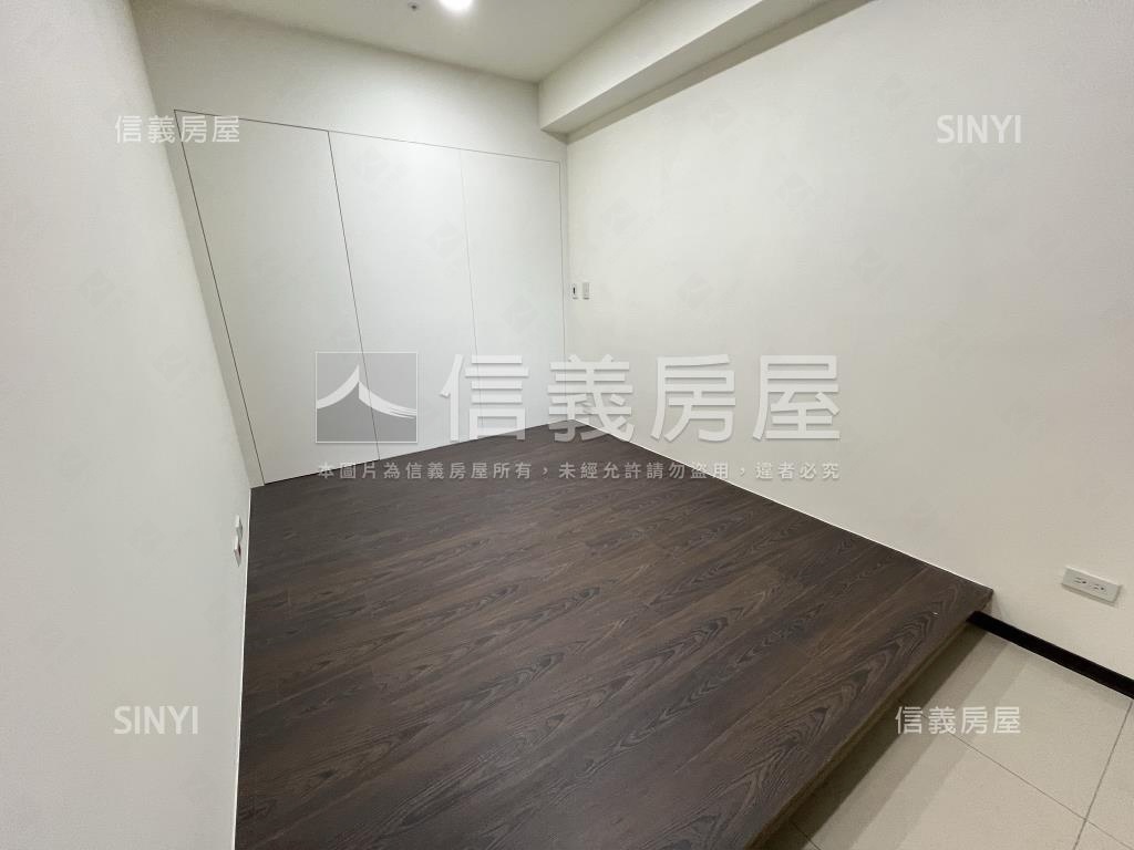 海洋都心採光美屋房屋室內格局與周邊環境