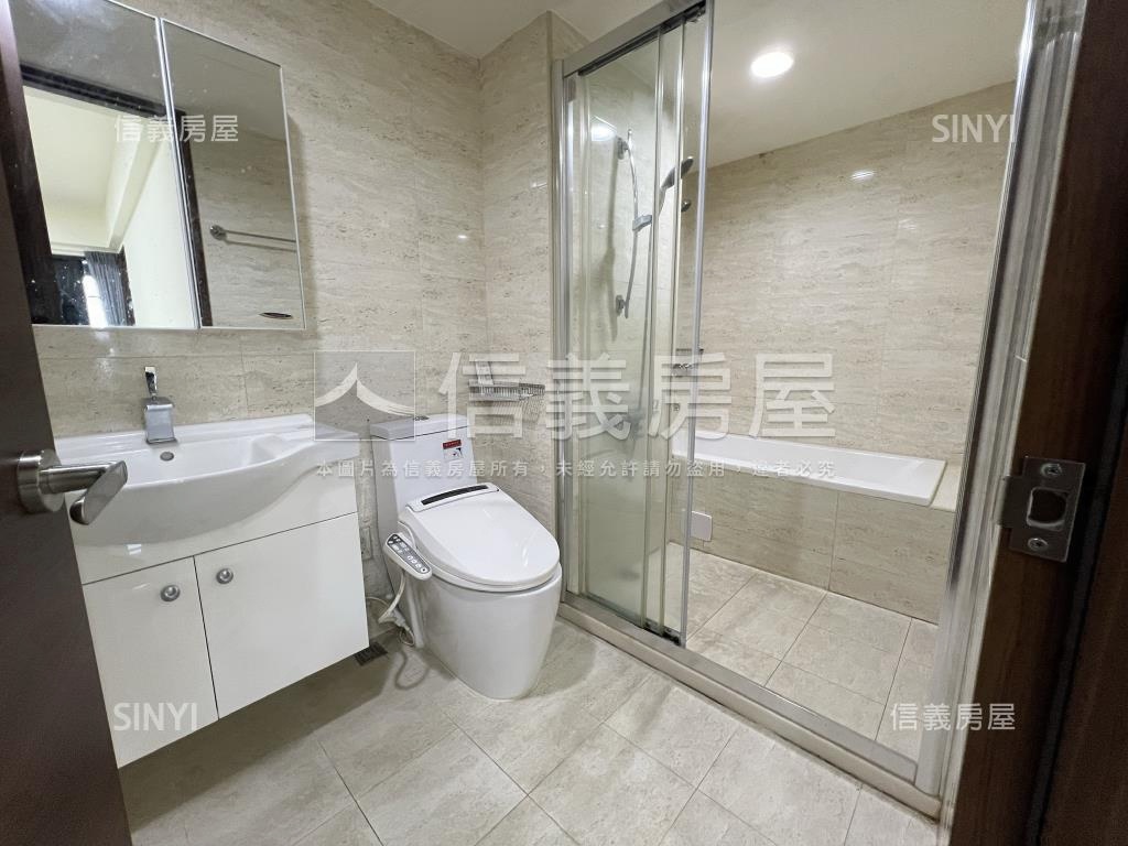 海洋都心採光美屋房屋室內格局與周邊環境