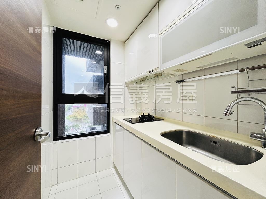 海洋都心採光美屋房屋室內格局與周邊環境