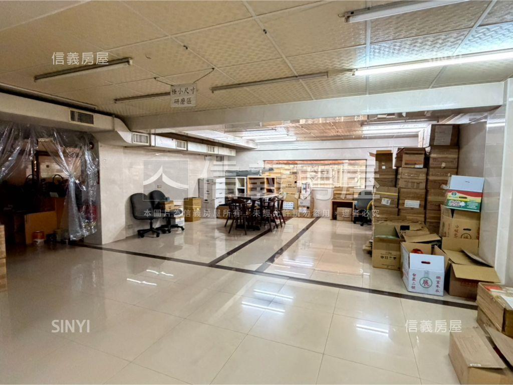整宅１７號店面房屋室內格局與周邊環境