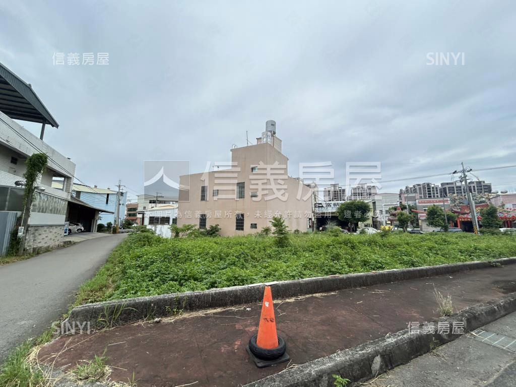 頭份臨路大面寬土地房屋室內格局與周邊環境