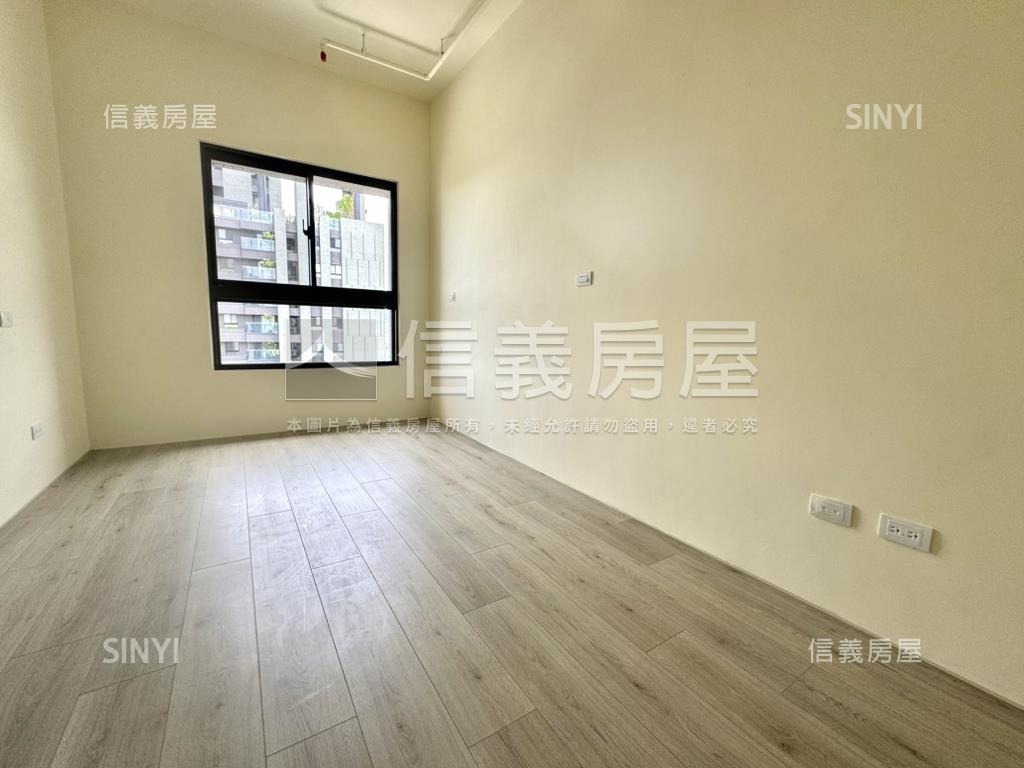 全新未住高樓兩房面車位房屋室內格局與周邊環境