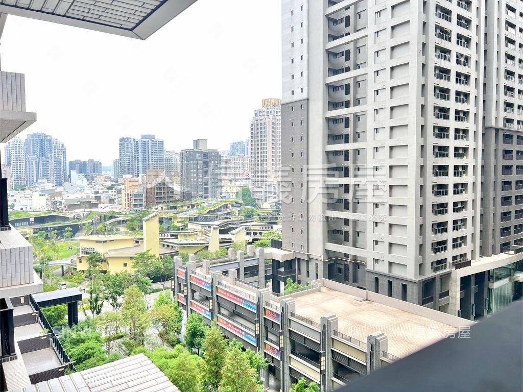 教育優選潤隆清幽美三房房屋室內格局與周邊環境