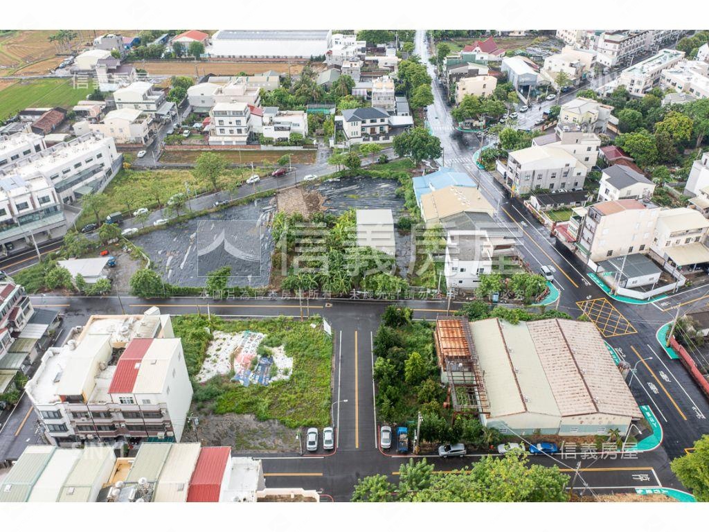 商業區｜柳營三面路方正地房屋室內格局與周邊環境