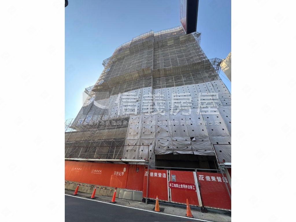 買服１％－鴻奕世紀享Ｆ３房屋室內格局與周邊環境