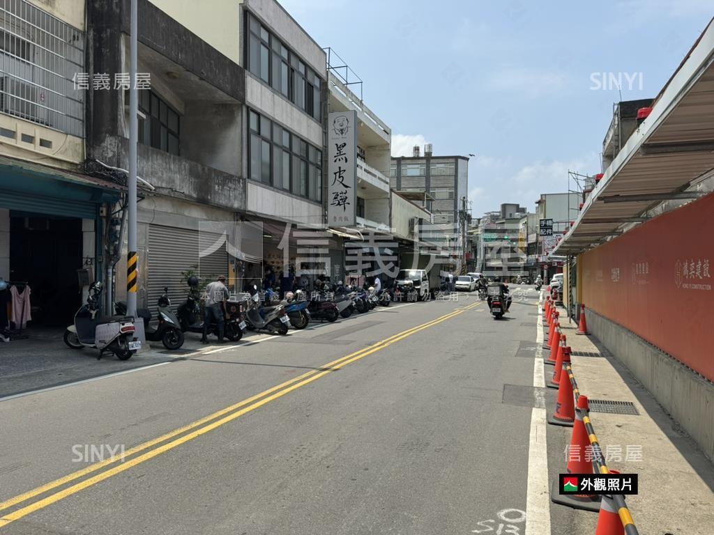 買服１％－鴻奕世紀享Ｆ３房屋室內格局與周邊環境