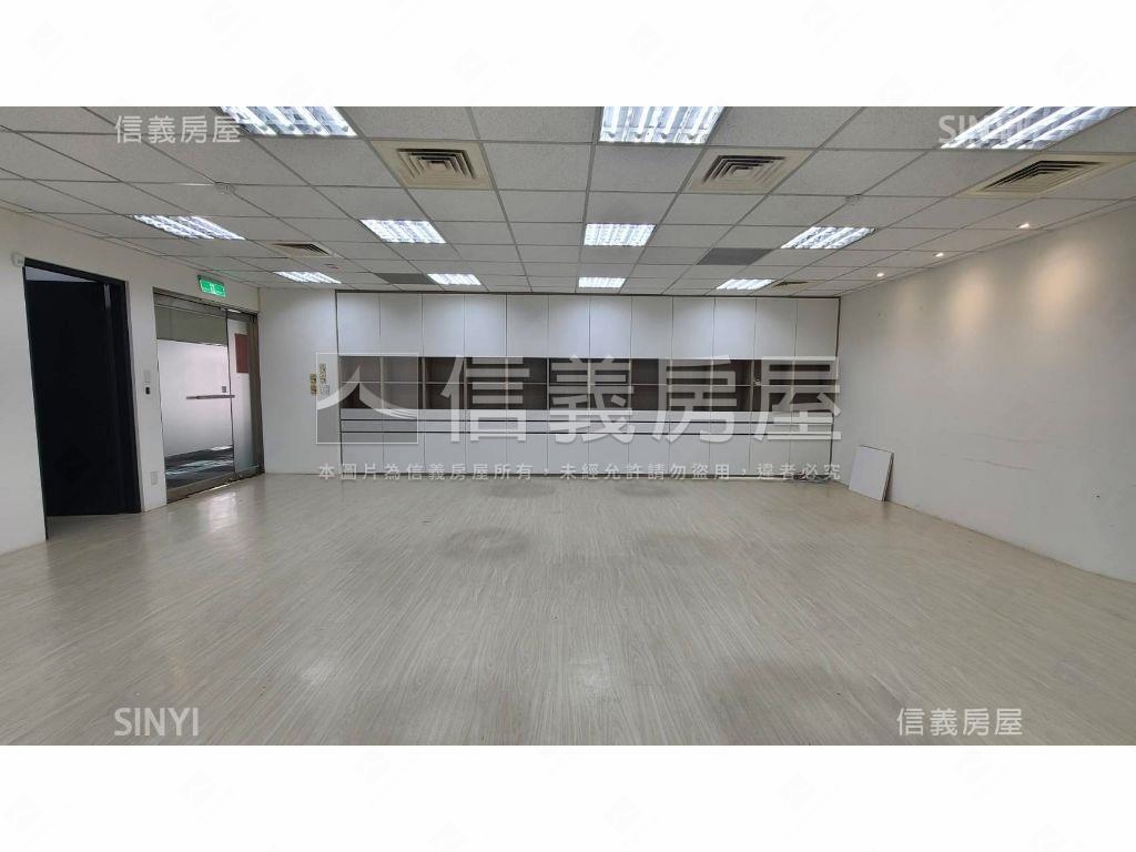 遠雄洲子街邊間辦公房屋室內格局與周邊環境