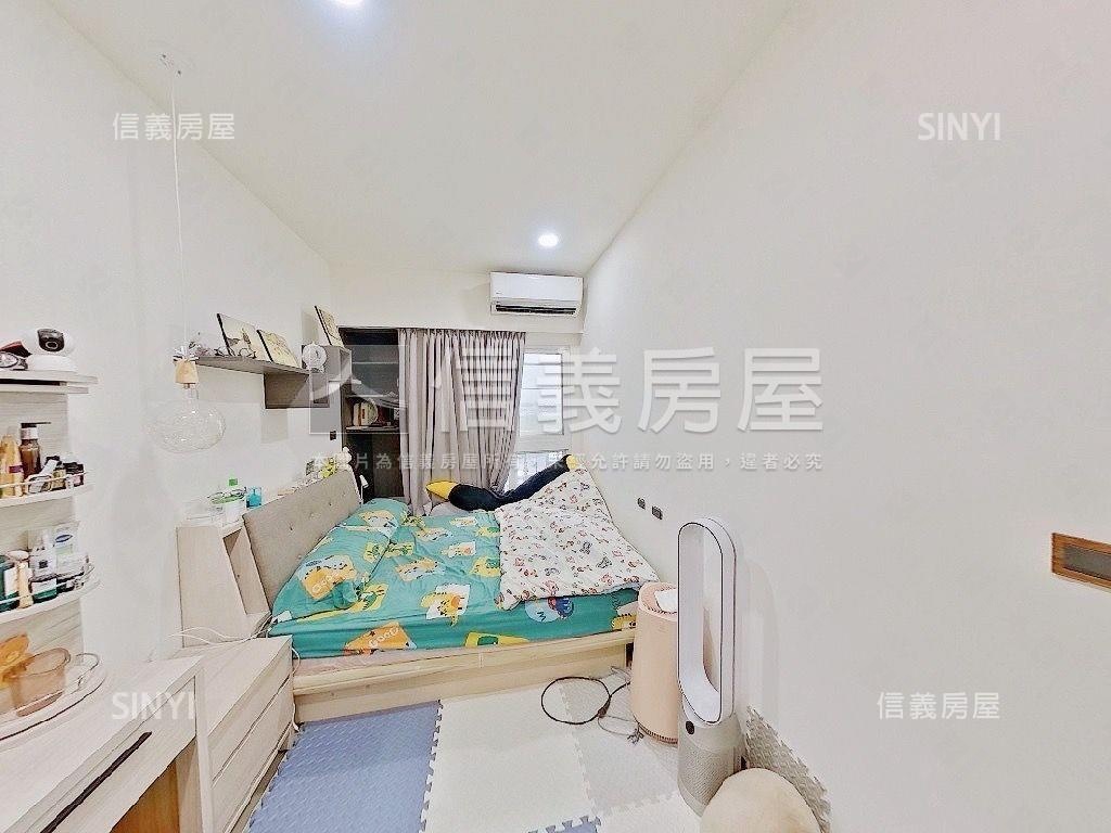 未來之都裝潢兩房車位房屋室內格局與周邊環境