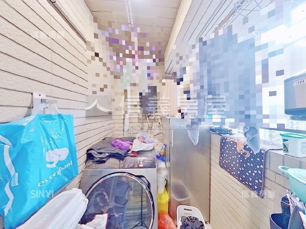 未來之都裝潢兩房車位房屋室內格局與周邊環境