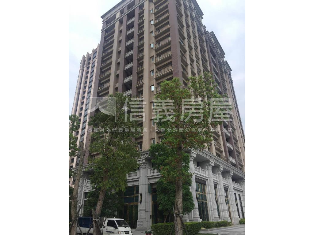 未來之都裝潢兩房車位房屋室內格局與周邊環境