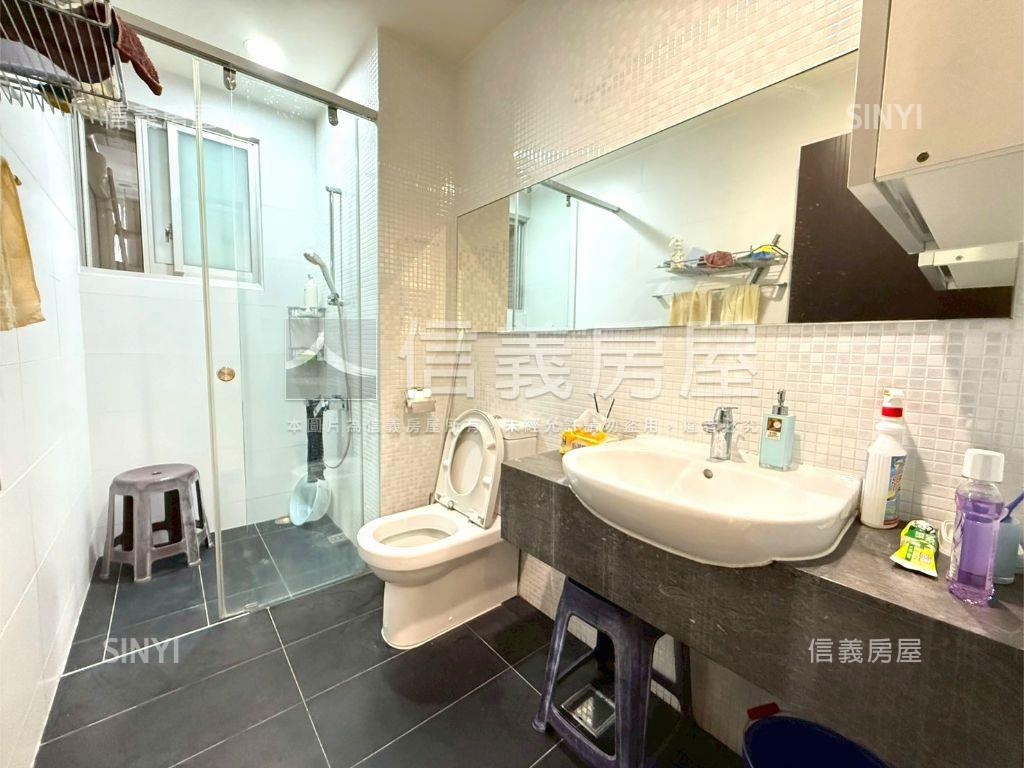 水悅灣邊間採光三房平車房屋室內格局與周邊環境