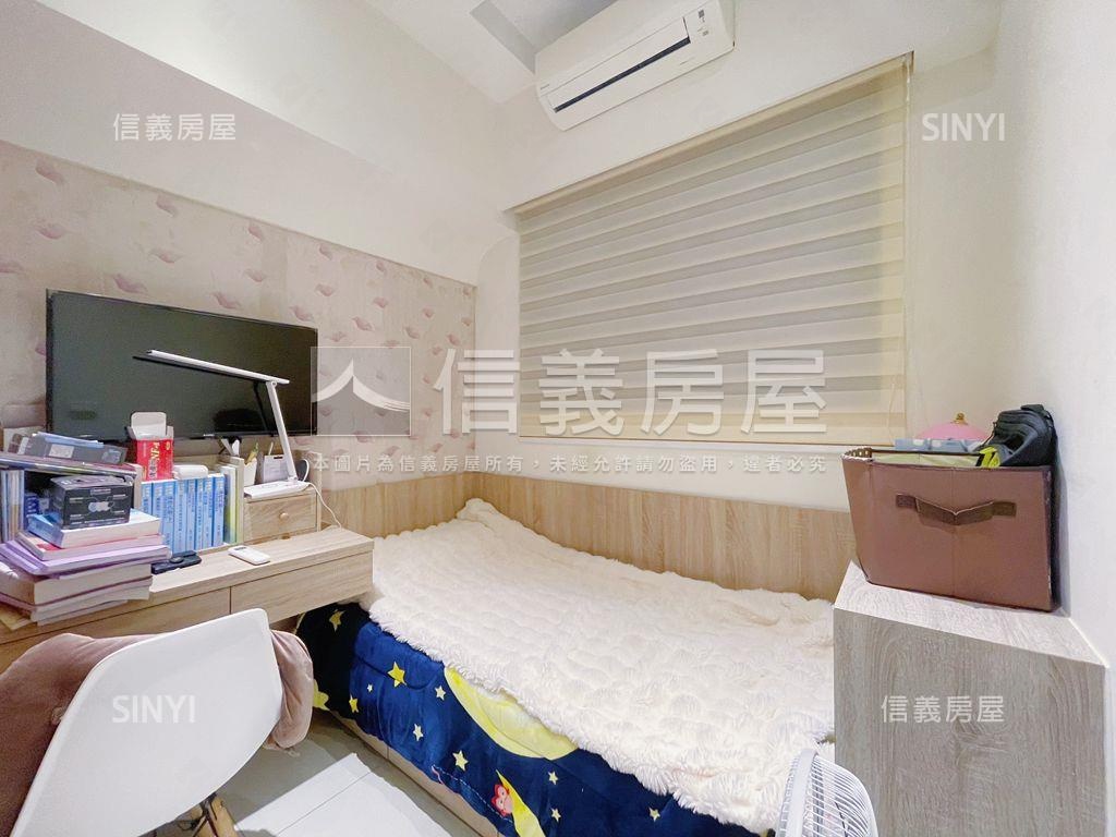 三峽曉學堂精緻３房車位房屋室內格局與周邊環境