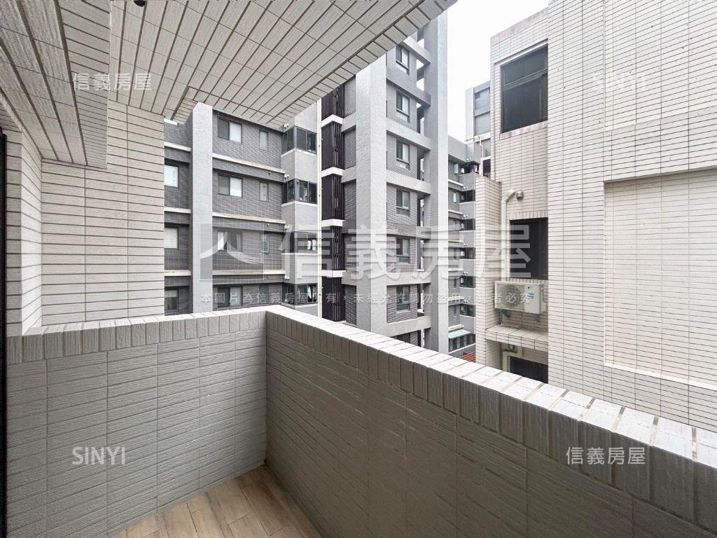 金雅稀有全新華廈房屋室內格局與周邊環境