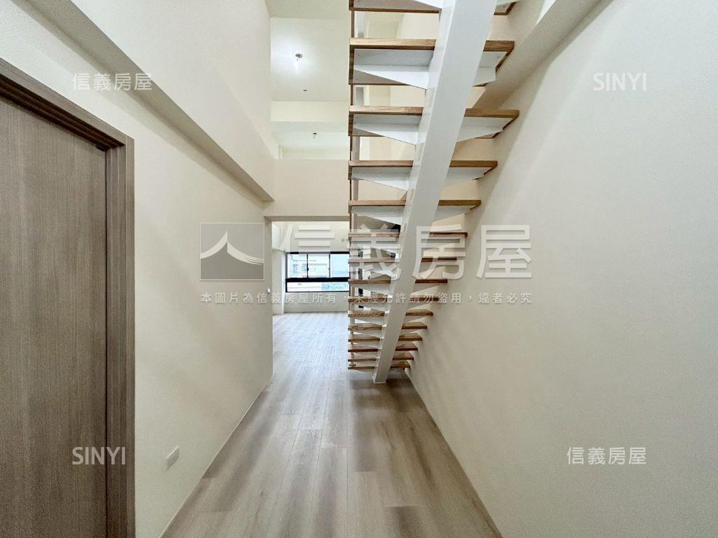 金雅稀有全新華廈房屋室內格局與周邊環境