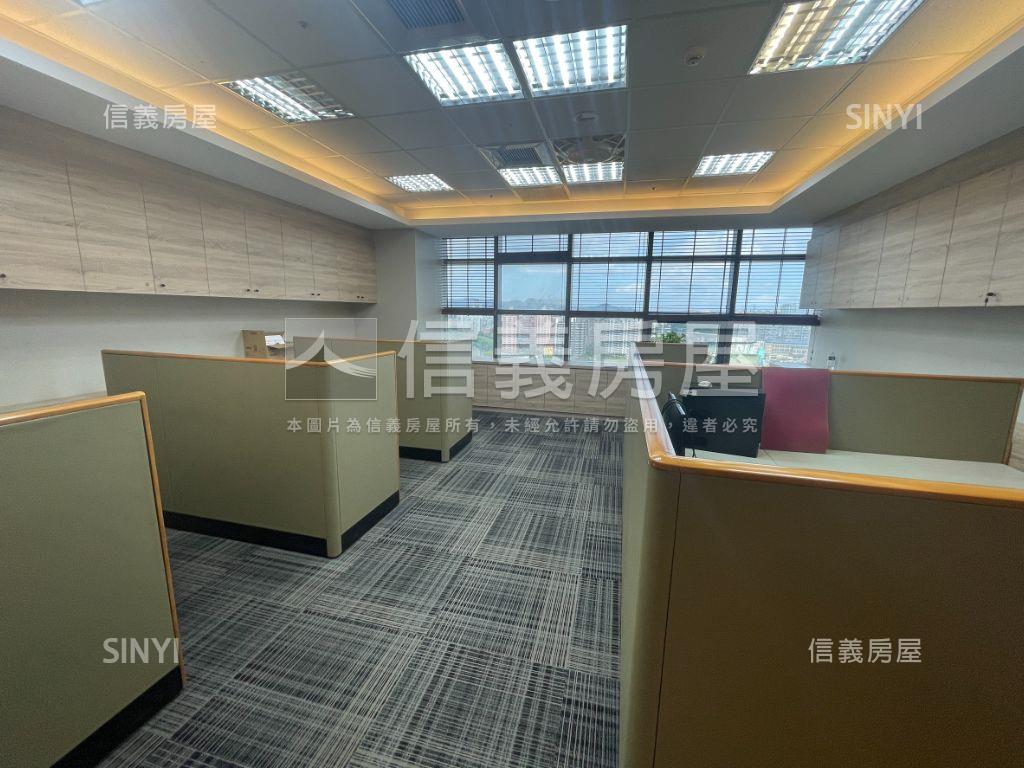 Ｔ２企業總部整層房屋室內格局與周邊環境