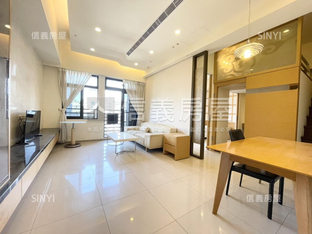 基泰之星高樓景觀２房車位房屋室內格局與周邊環境