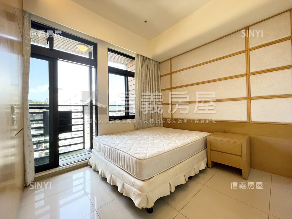 基泰之星高樓景觀２房車位房屋室內格局與周邊環境