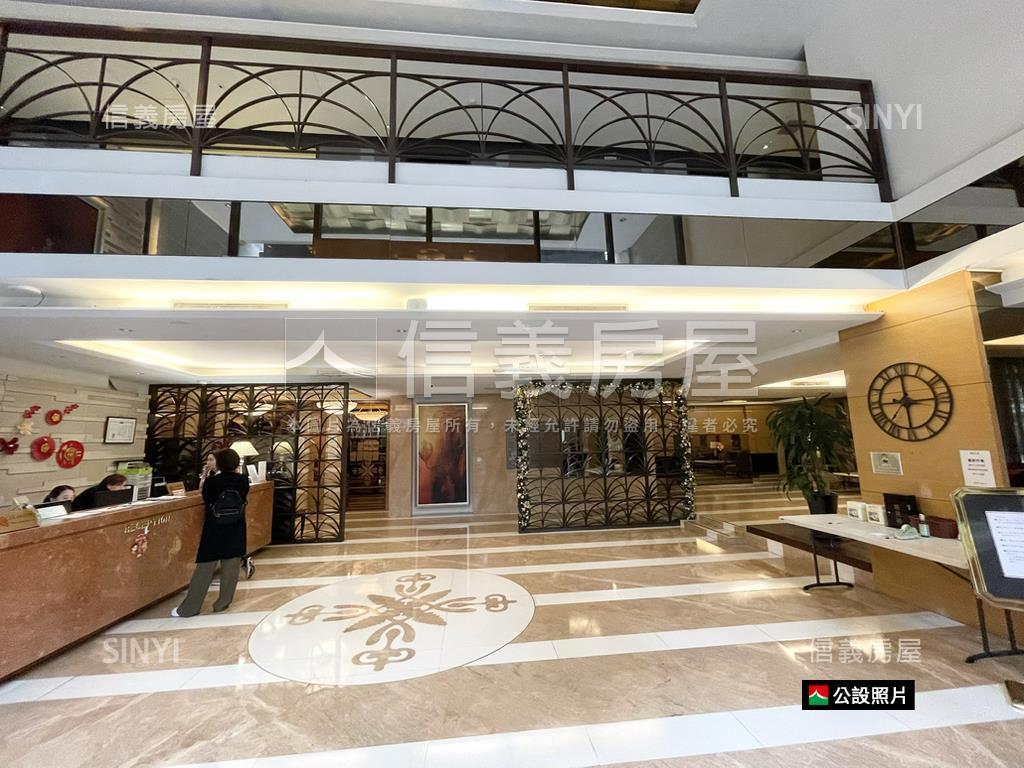 基泰之星高樓景觀２房車位房屋室內格局與周邊環境