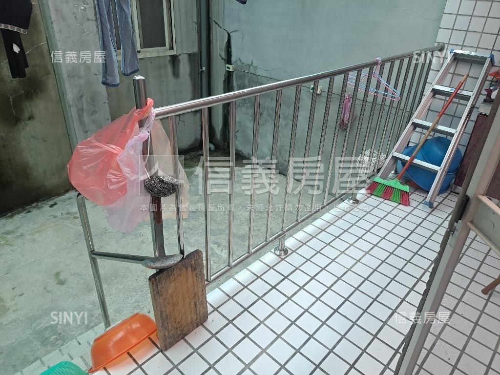大溪台北新格庭院１樓房屋室內格局與周邊環境