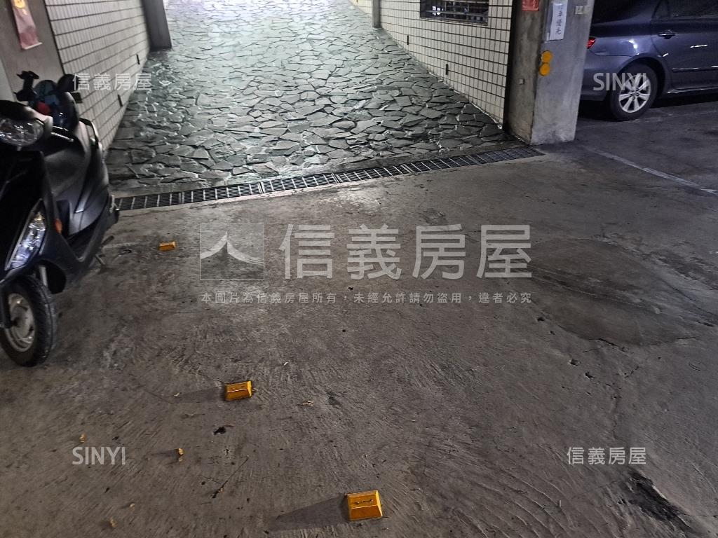 大溪台北新格庭院１樓房屋室內格局與周邊環境
