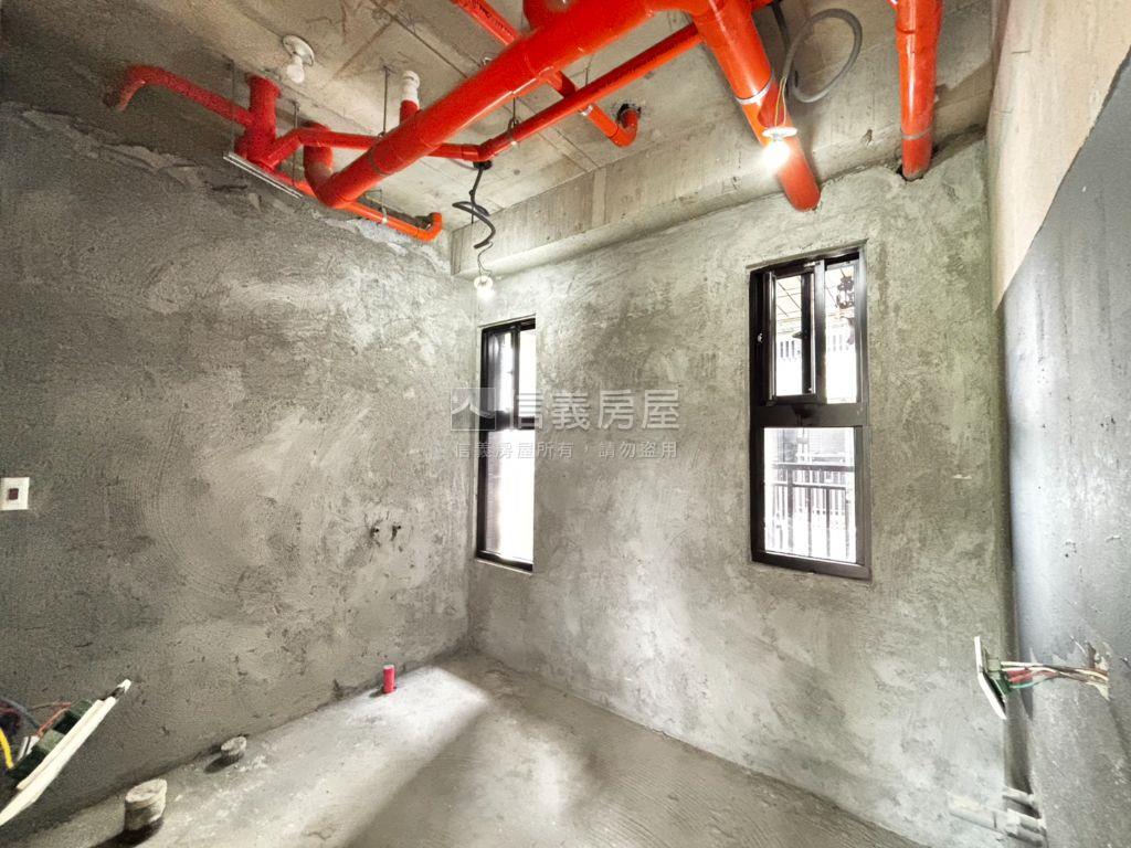 德友植仁次頂樓景觀美宅房屋室內格局與周邊環境