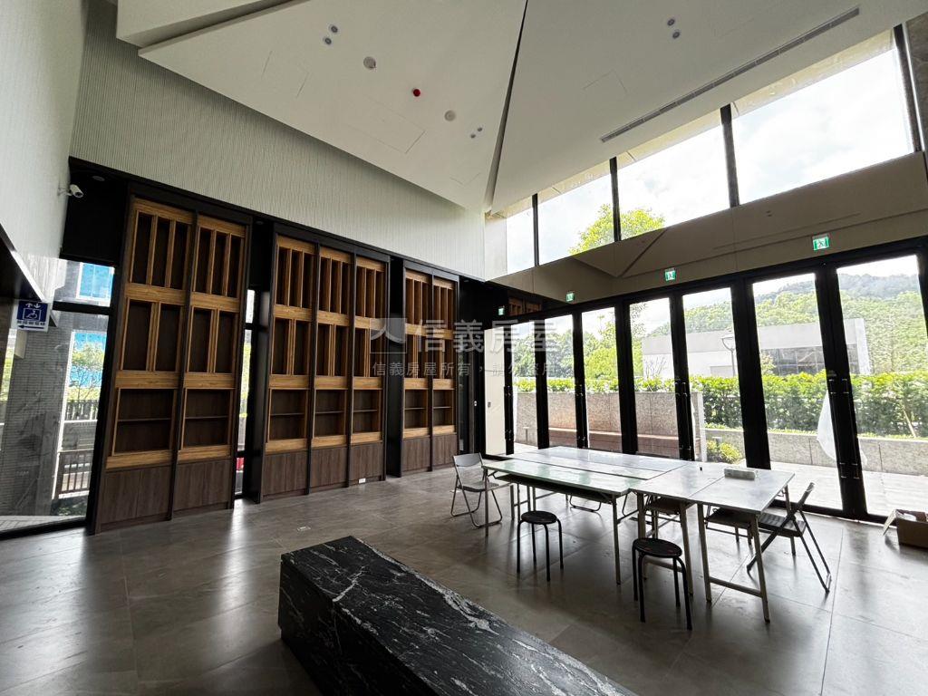 德友植仁次頂樓景觀美宅房屋室內格局與周邊環境