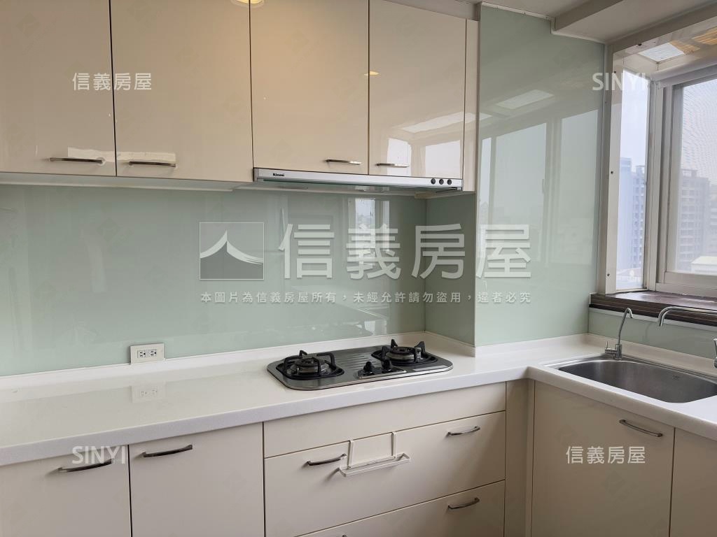 西區美宅三房高樓視野好房屋室內格局與周邊環境