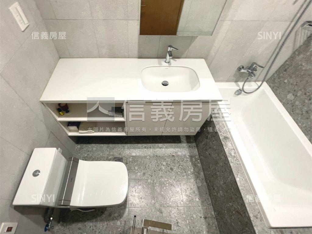 央北將捷宜居２房２衛車位房屋室內格局與周邊環境