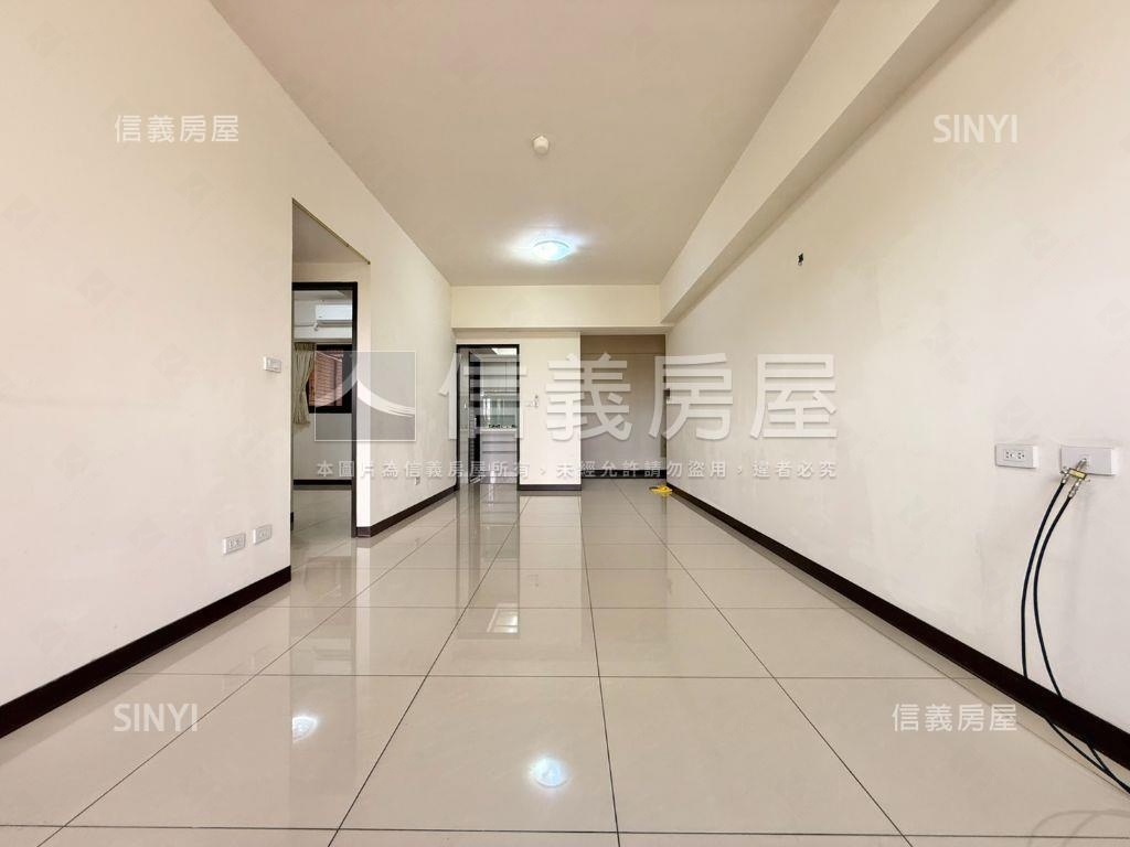 新巴黎。景觀兩房車位房屋室內格局與周邊環境