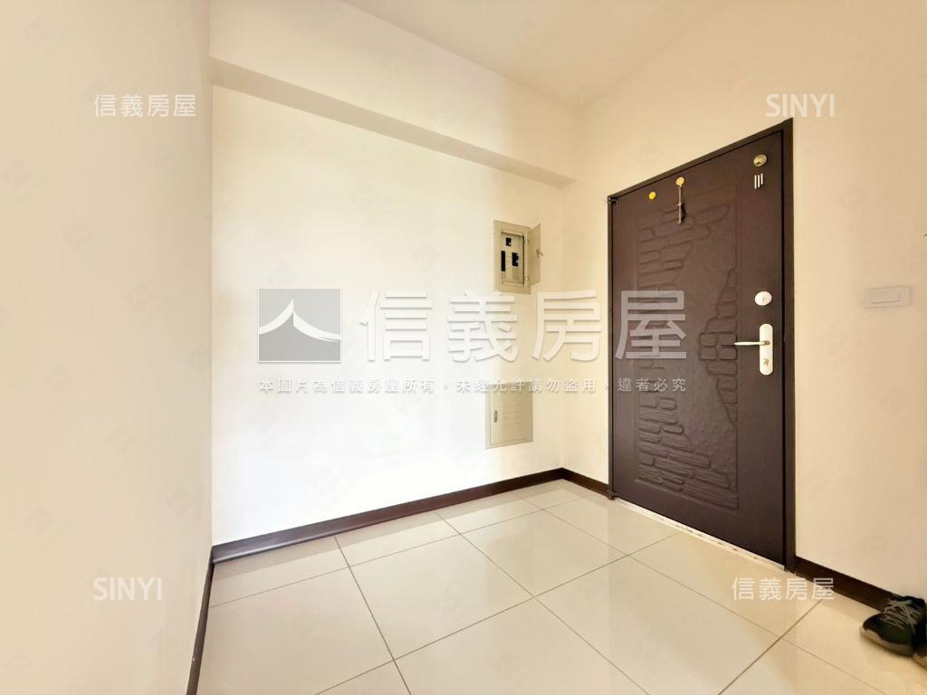 新巴黎。景觀兩房車位房屋室內格局與周邊環境