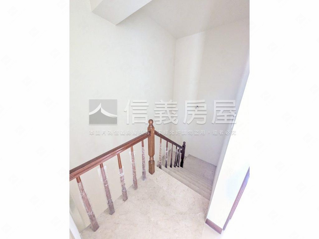 成功商圈大別墅房屋室內格局與周邊環境