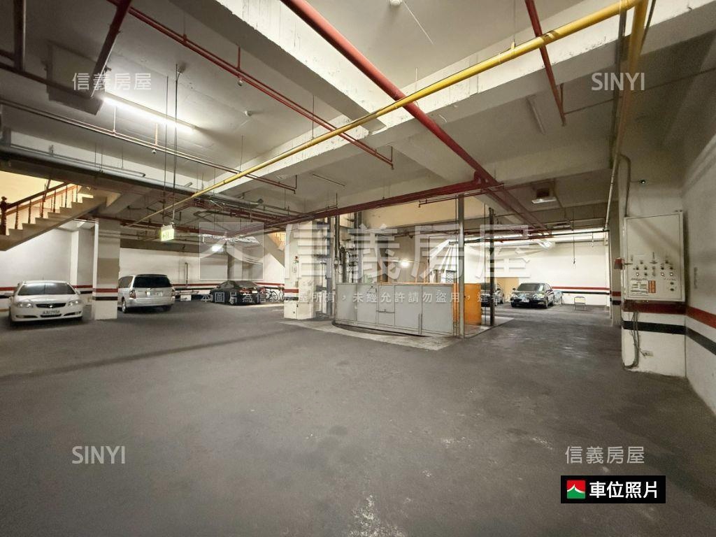 黎明親家南北向美三房平車房屋室內格局與周邊環境
