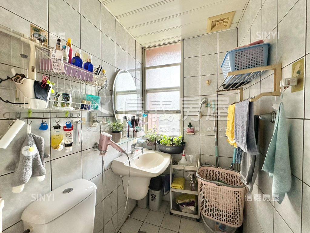 試苑三房房屋室內格局與周邊環境