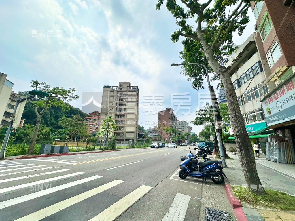 試苑三房房屋室內格局與周邊環境