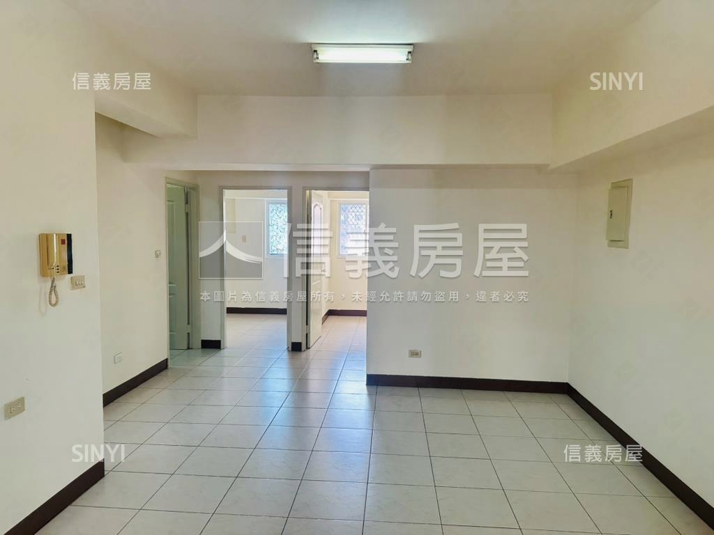 福山公園旁三房車位房屋室內格局與周邊環境