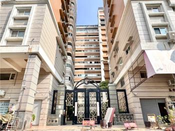 榮總福山公園旁三房車位