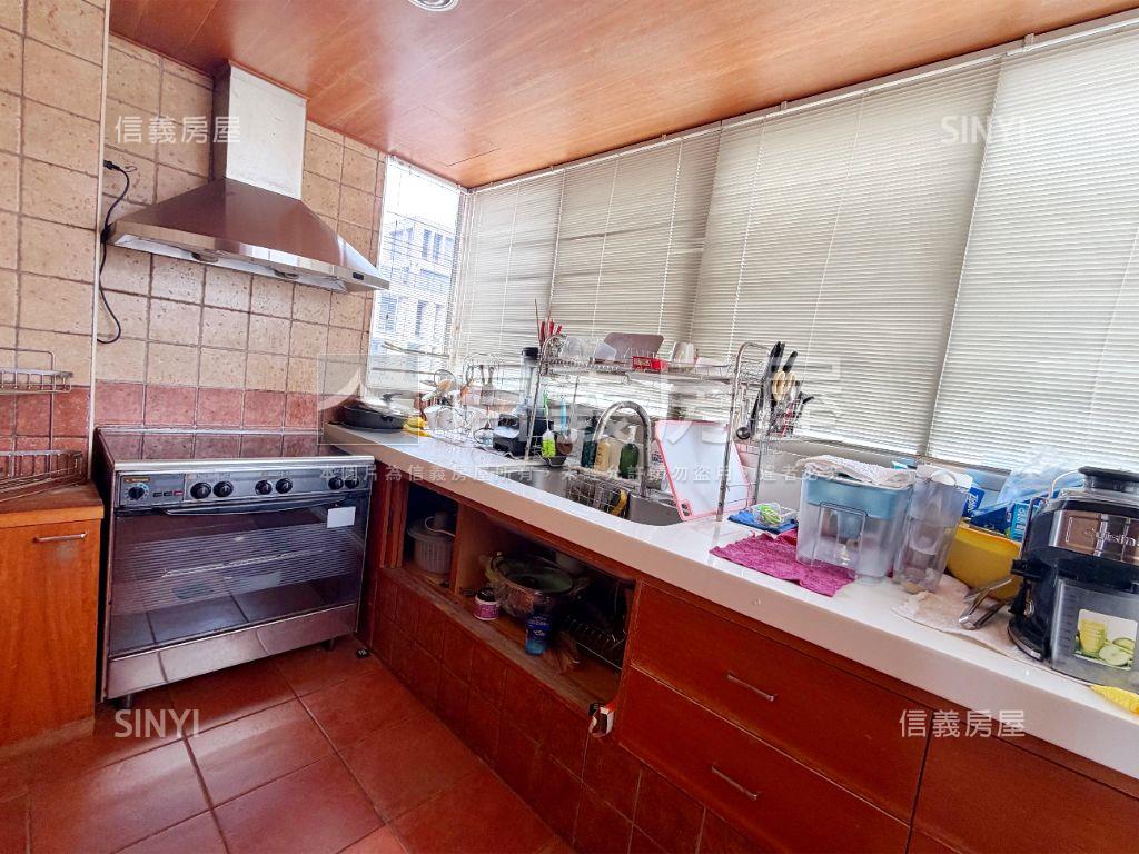 近薇閣☆北市美景電梯美居房屋室內格局與周邊環境