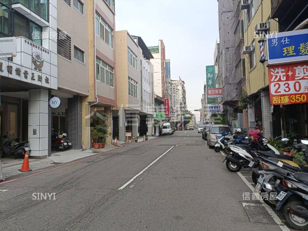 急售近一中四層透店收租讚房屋室內格局與周邊環境